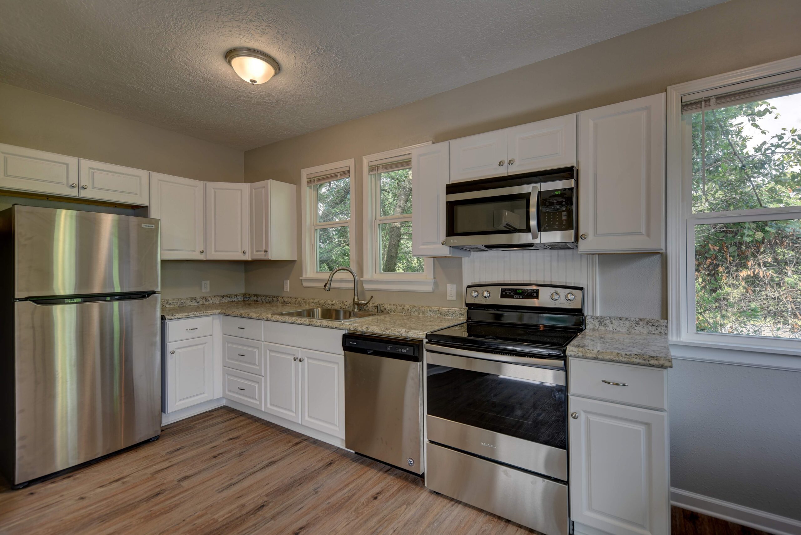Kitchen repair and finish work by Brenham Handyman Services